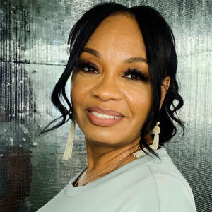 Meet your Posher, Birdia